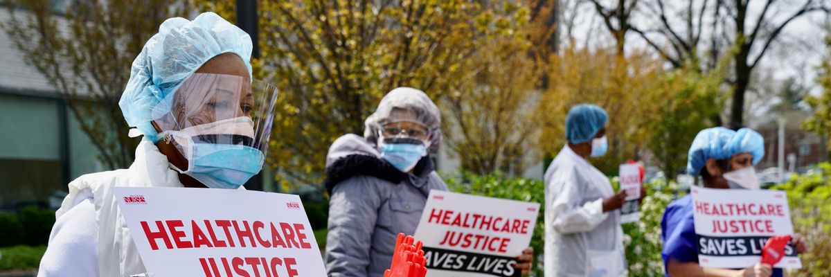 Nurses protest in New York