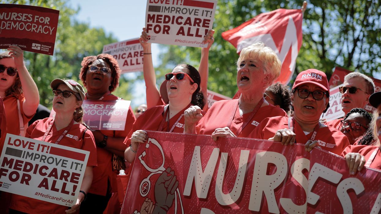 Nurses rally with lawmakers to show their support for Medicare for All