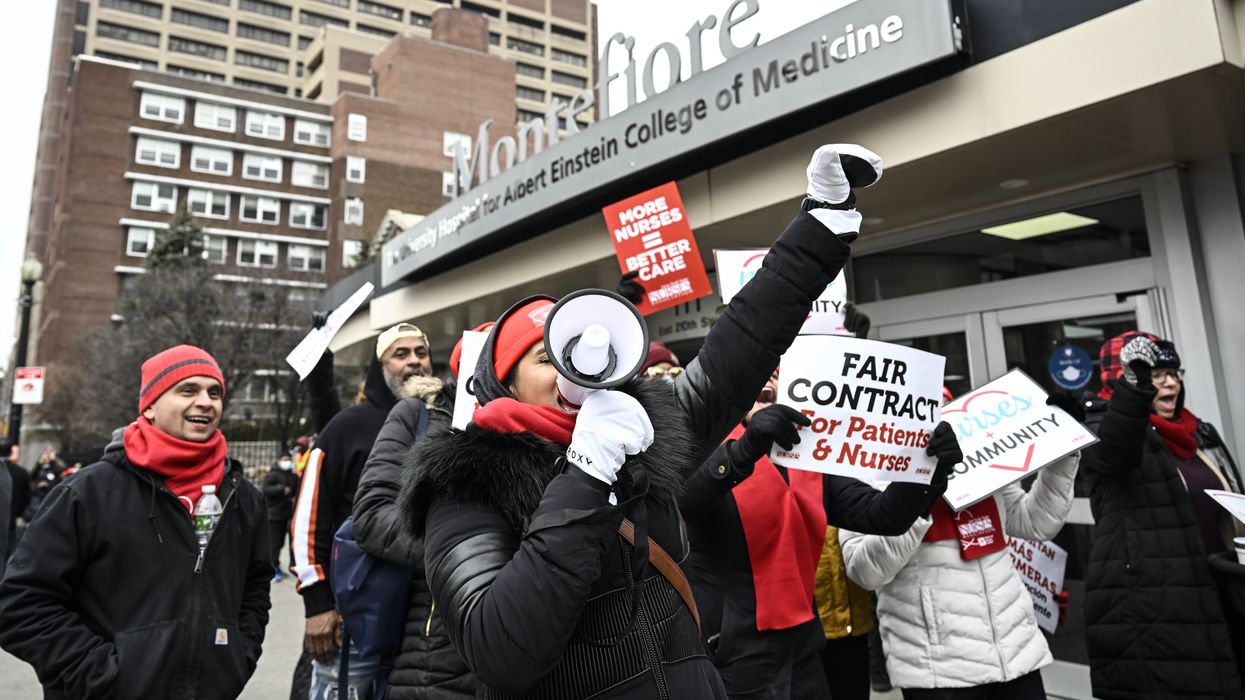 Nurses strike for a fair contract