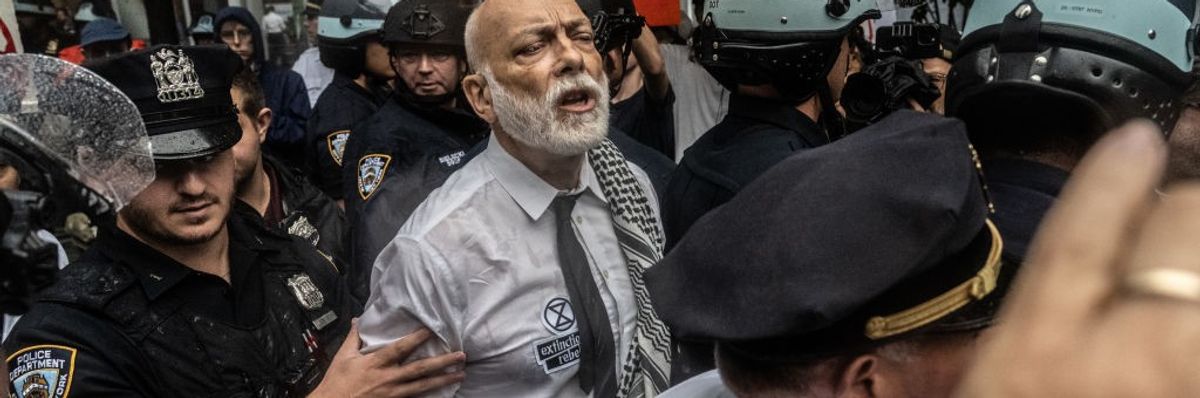 NYPD officers arrest John Mark Rozendaal