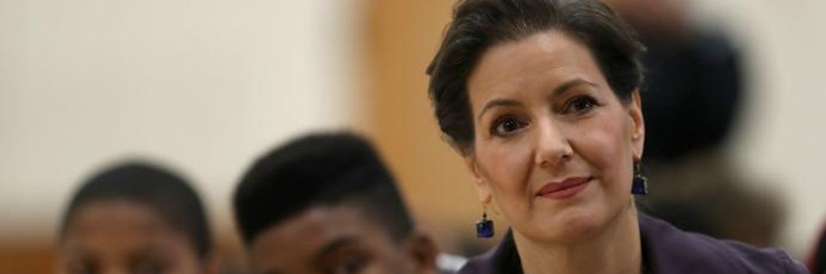 Oakland Mayor Applauded for Warning Community About ICE Raids