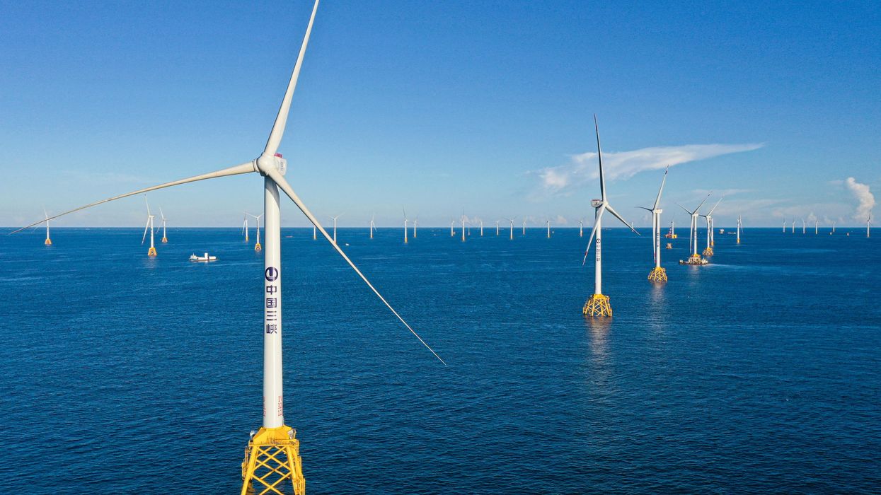 ocean_windturbines-1