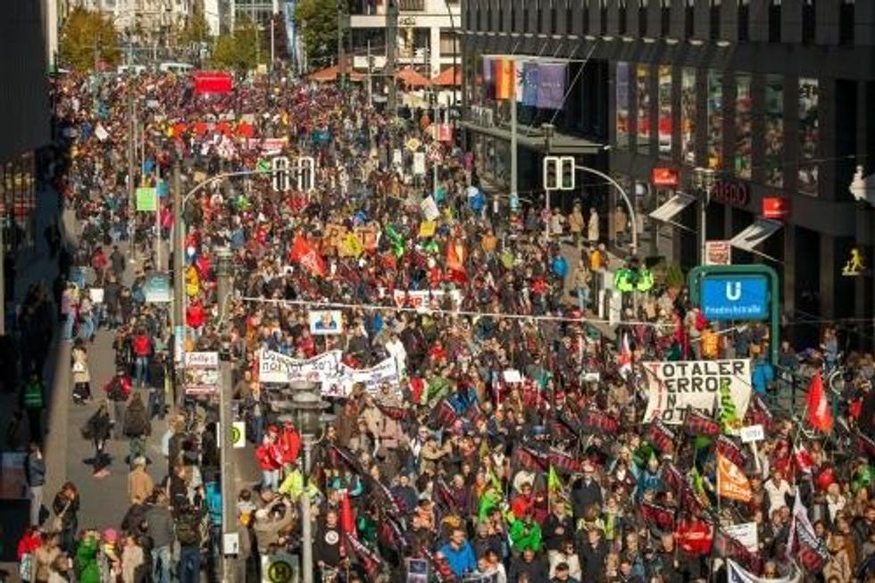 October march in Brussels. (Photo: Campact/flickr/cc)