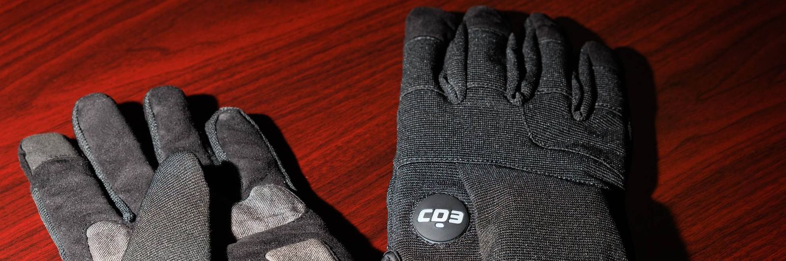 omaha-police-school-resource-officers-use-of-electric-shock-gloves.jpg?id=68283863&width=1200&height=400&coordinates=0%2C40%2C0%2C628