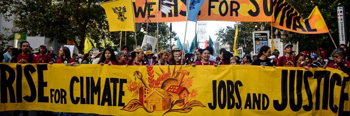 Saving Planet With 'Green New Deal' Proves Popular as Climate Hawks Celebrate Midterm Victories