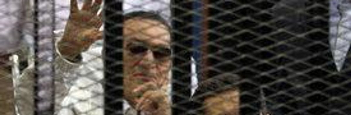 Egypt: As Mubarak Retrial Begins, Judge Recuses Self