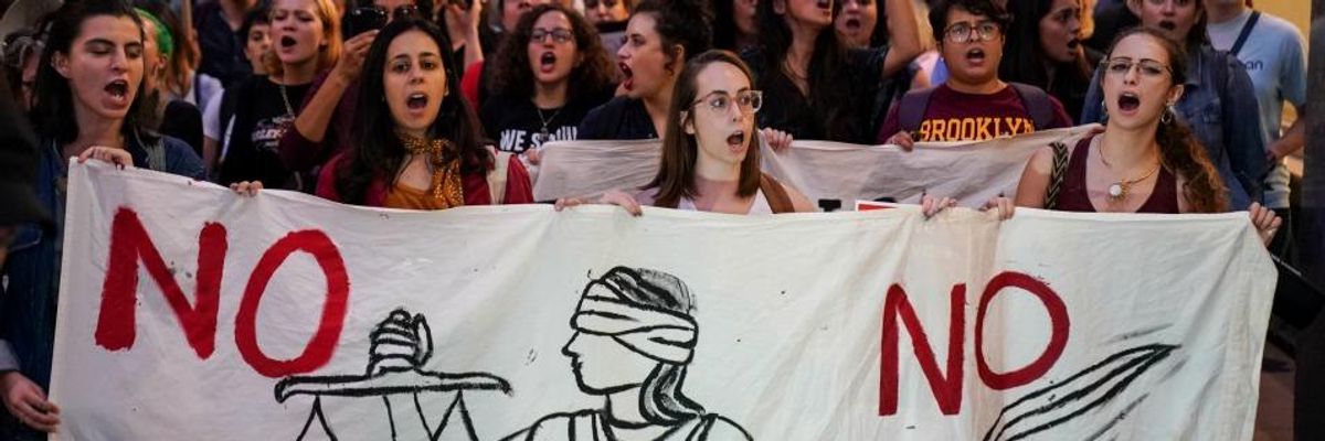 'It's a White House Whitewash': Accusations of Kavanaugh Cover-Up as Dems Demand Release of Trump's FBI Directive