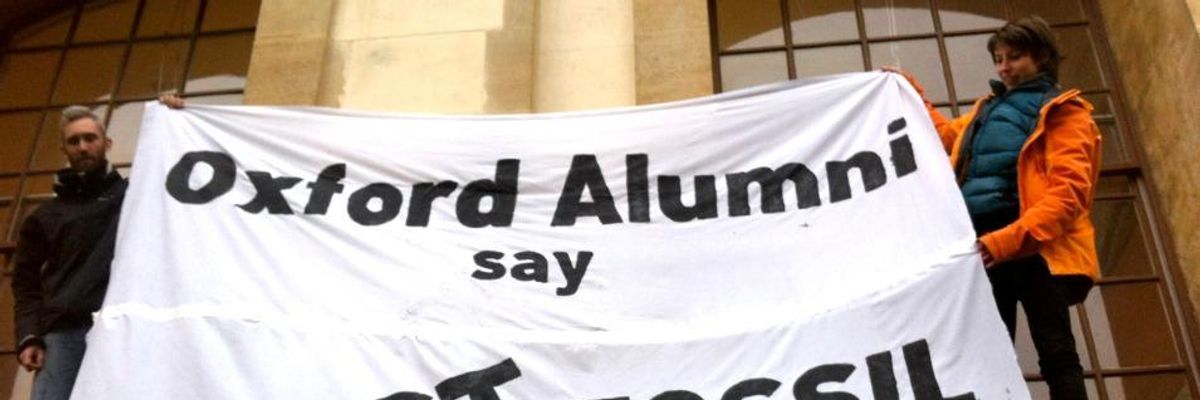 Oxford Alumni to Hand Back Diplomas After School Defers Divestment