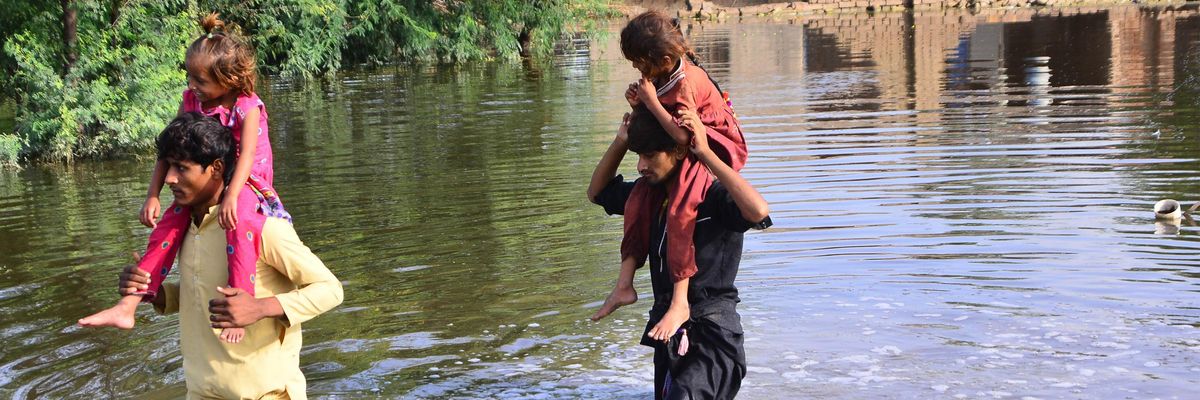 Pakistan flooding victims