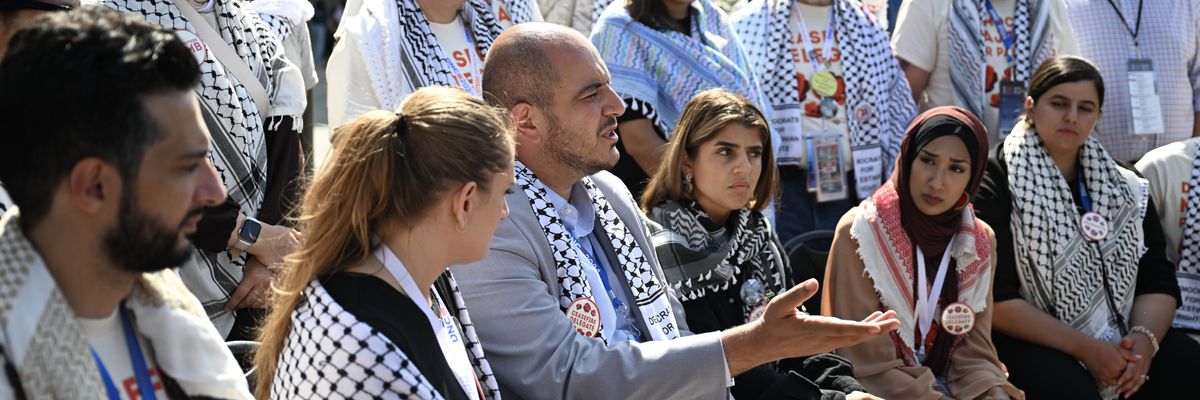 Palestinian-American speaker is not allowed to speak at Democratic National Convention