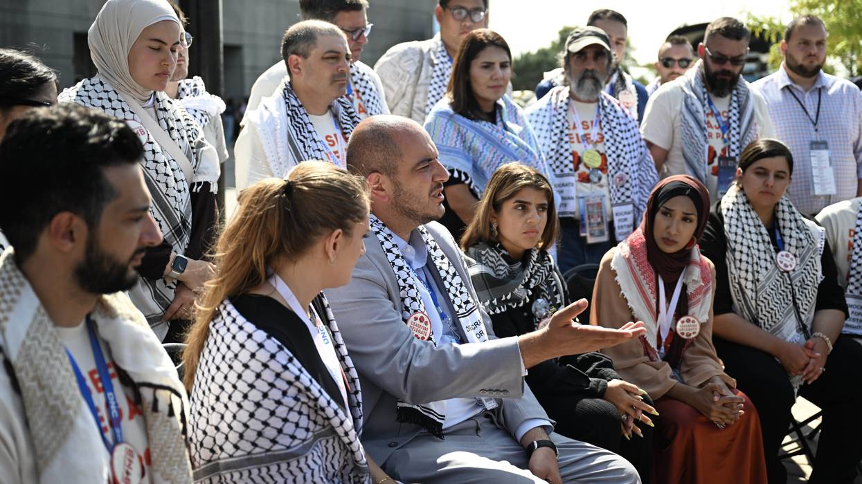 Palestinian-American speaker is not allowed to speak at Democratic National Convention