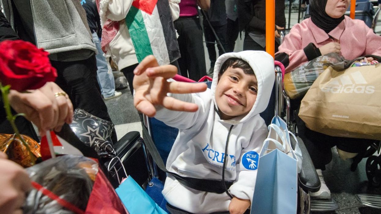 Palestinian children arrive for medical treatment in Chicago