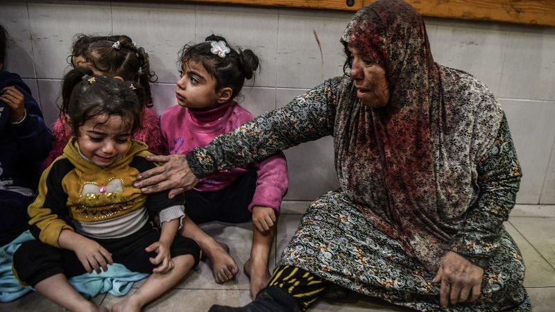 Palestinian children injured in Israeli airstrike in Khan Yunis