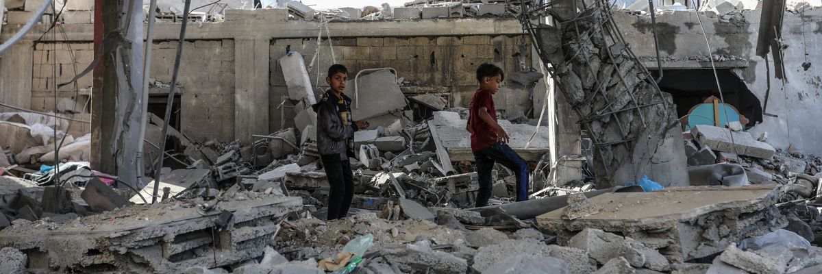 Palestinian children