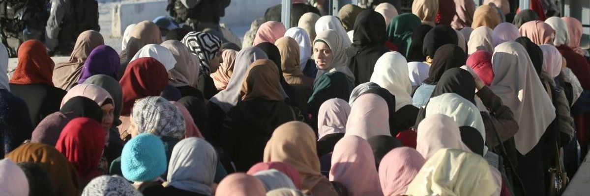 In 'Astounding' Exchange Rare for Corporate Media, Peter Beinart Calls on US Lawmakers to Witness Firsthand the Plight of Palestinians