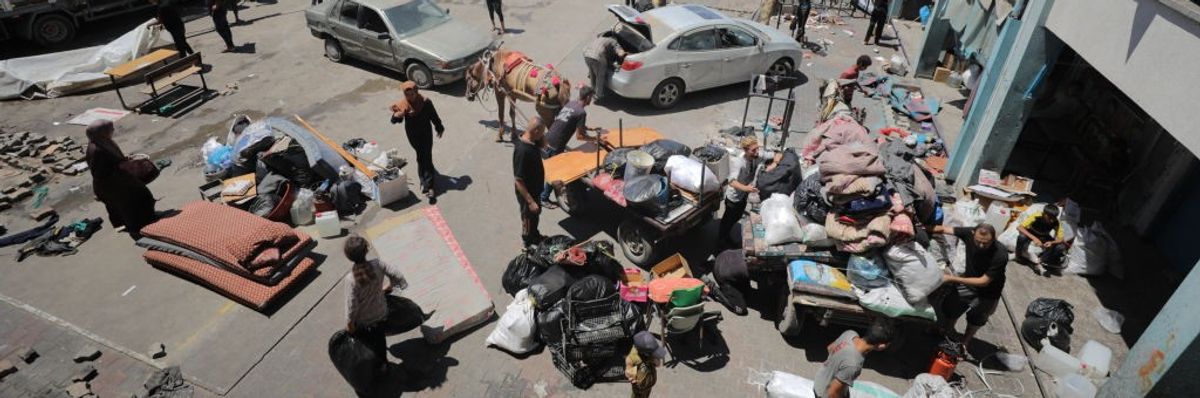 Palestinians evacuating Deir al-Balah