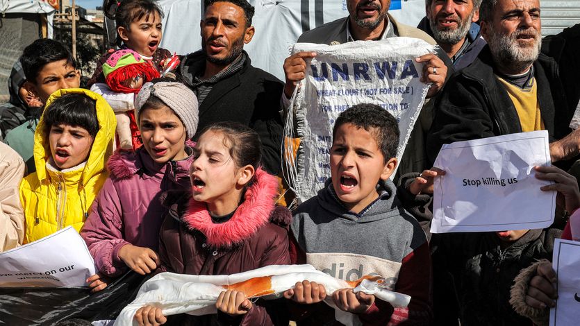 Palestinians protest in support of UNRWA