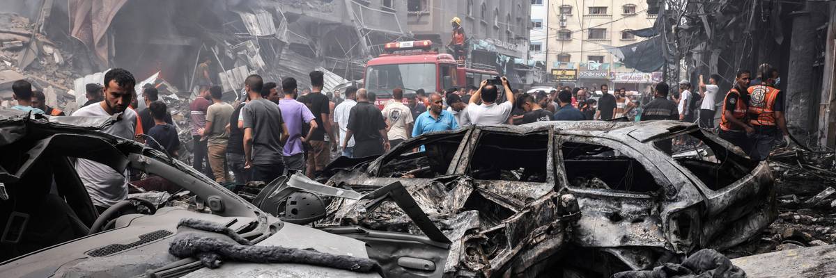 Palestinians search for survivors