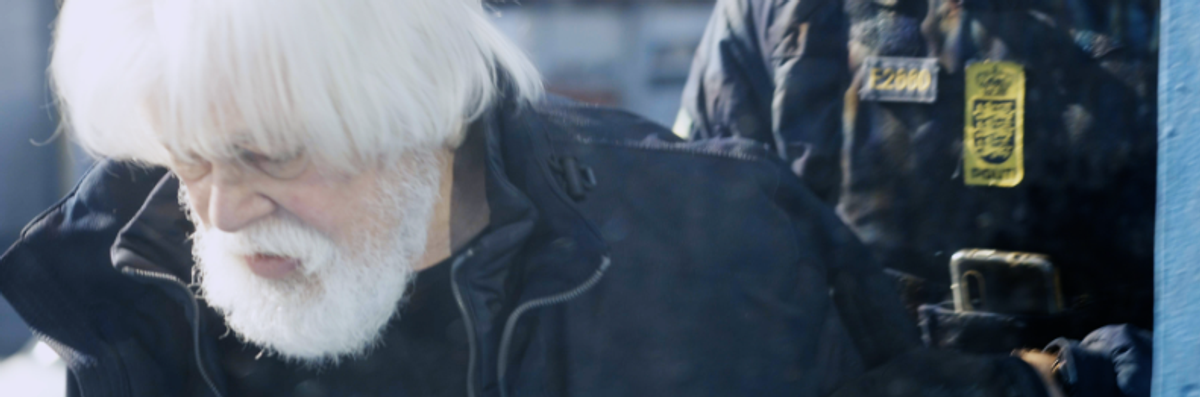 Paul Watson being arrested by Danish police