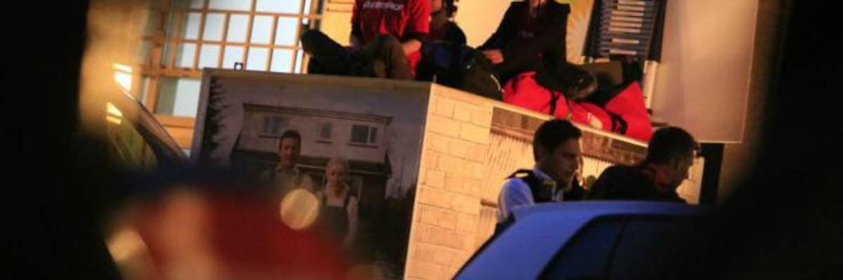 Because 'BP Fueling Climate Emergency': Greenpeace Blockades London HQ With Massive Metal Containers