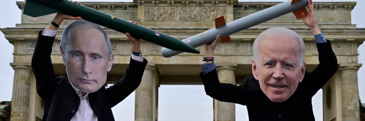 The Urgent Need for a Biden-Putin Summit