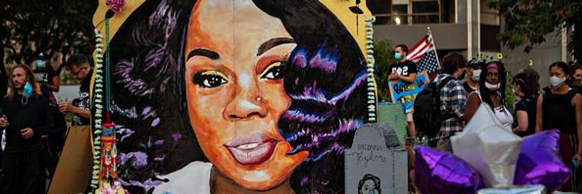 Kentucky AG Ordered to Release Breonna Taylor Grand Jury Tapes After Juror Demands 'Full Story and Absolute Truth'