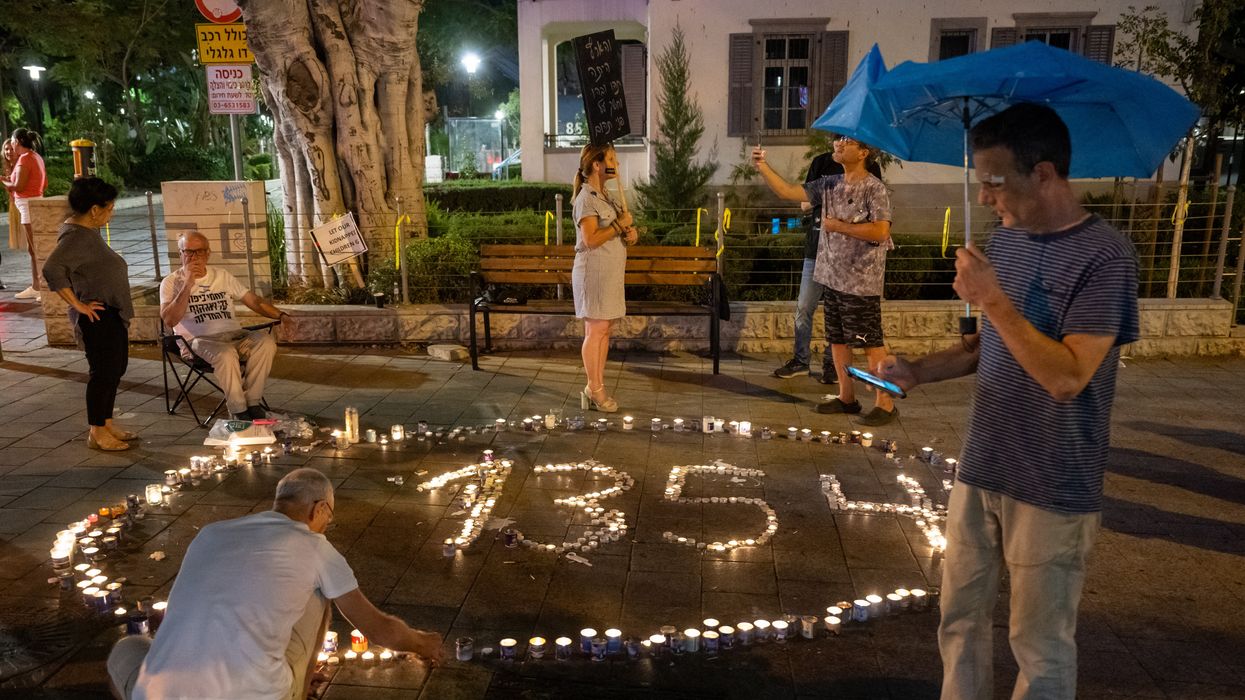 People light candles
