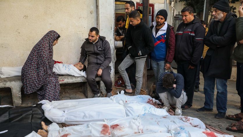 People mourn in Rafah