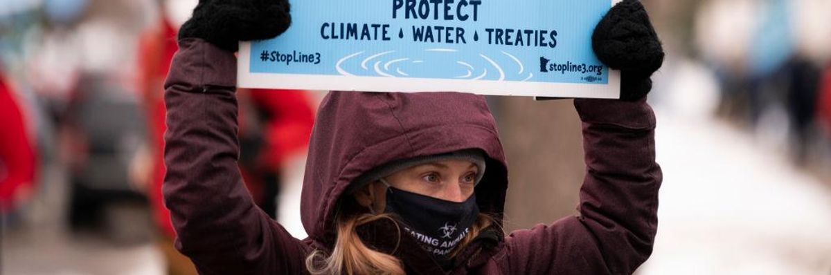 Will a Tar Sands Pipeline Become a Covid Super Spreader?