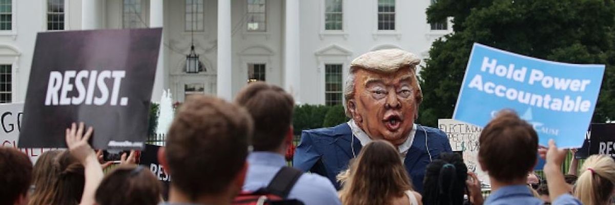 ACLU Fights Back as Trump Pushes 'Stealth Proposal' to Limit Public's Right to Protest Outside White House