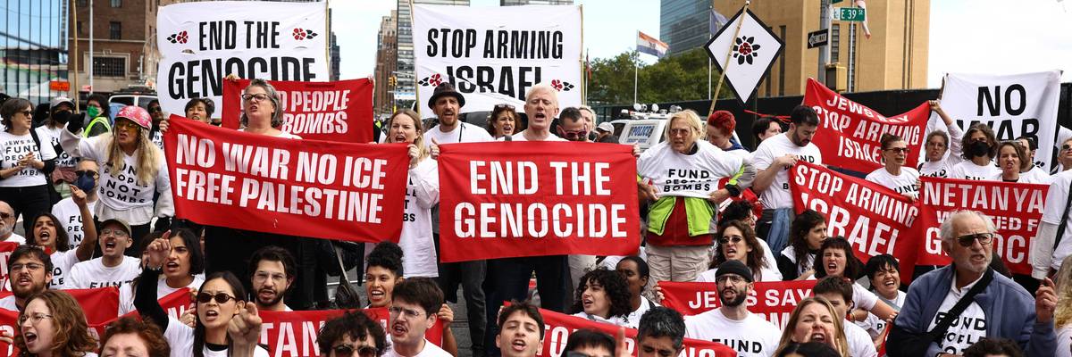 People protest Netanyahu in New York.