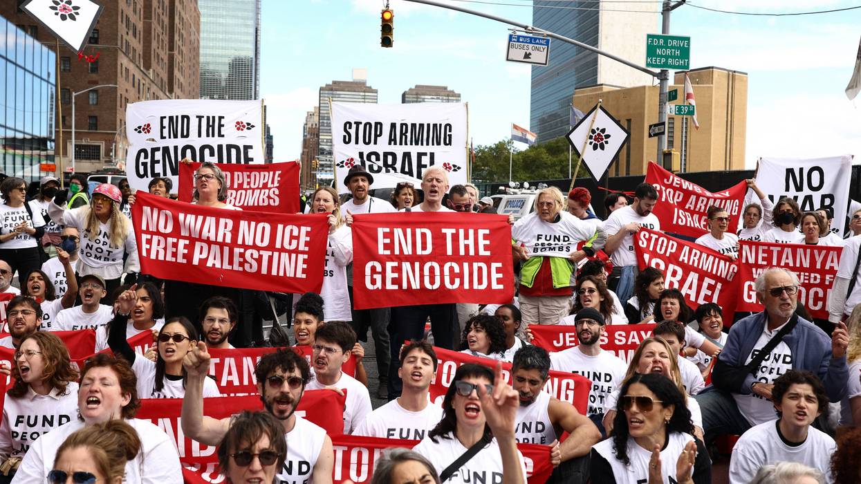 People protest Netanyahu in New York.