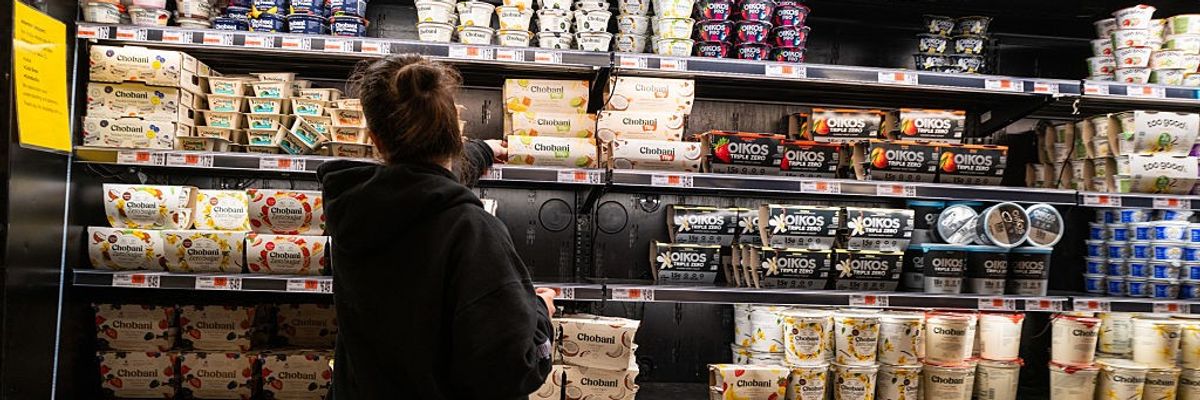 Report Shows 'Financial Insecurity Is Widespread and Runs Deep' in Trump Economy