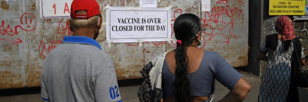 Moderna Offer of Vaccines for Global South 'Not a Substitute for Patent Justice,' Advocates Say