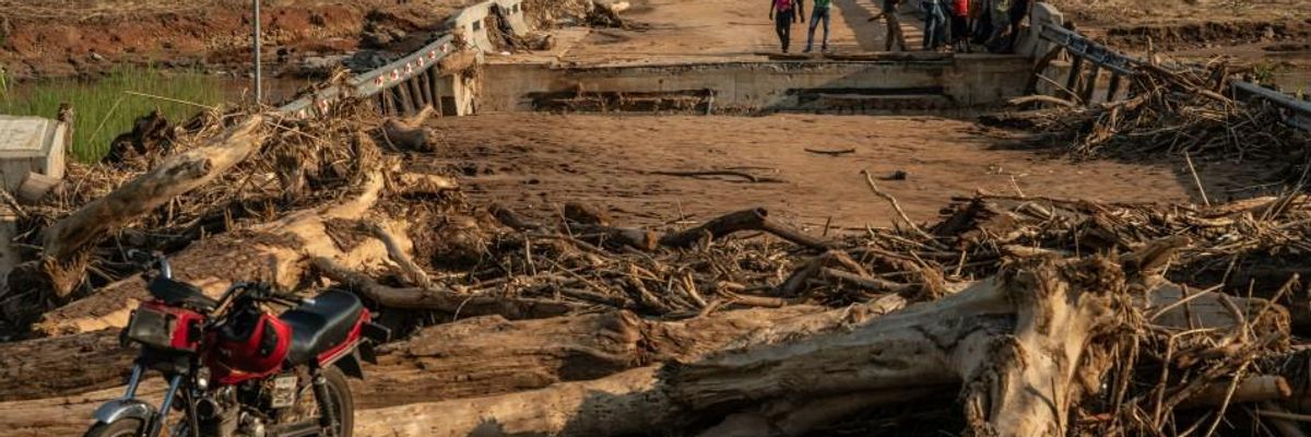 'Staggering' UN Warning That Climate Crisis Disasters Now Occur Weekly Provokes Calls for Action