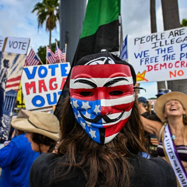 'Power Lies at the Hands of the People': Thousands of No Kings Events Rally Voters for 2026 Midterms