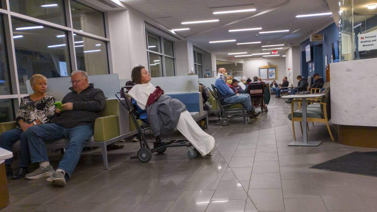 Hospitals See Massive Surge in Uninsured Patients After GOP's Healthcare Cuts
