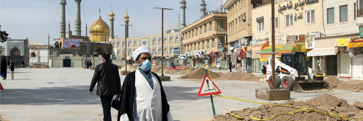 As Coronavirus Death Toll Continues to Rise in Iran, Global Calls Mount for US to Lift 'Immoral' Sanctions