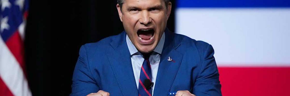 Pete Hegseth yells at senior military leaders.