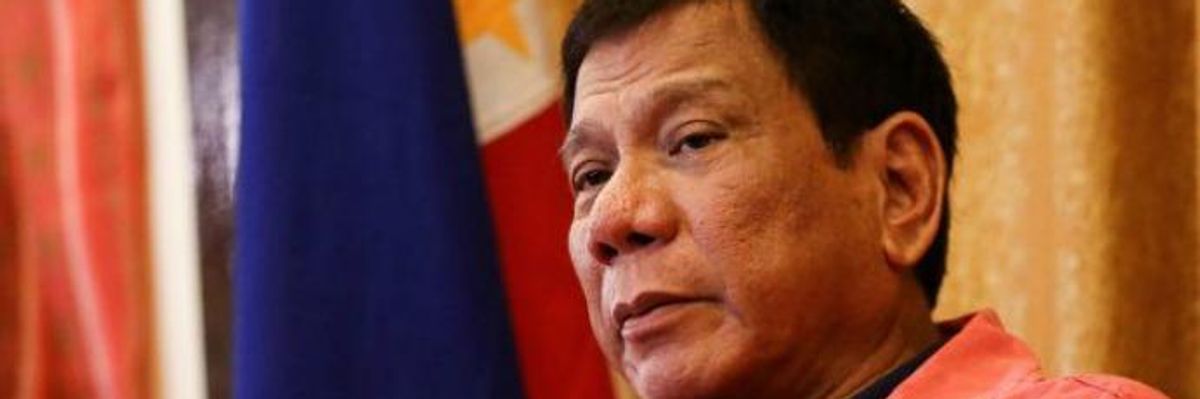 Trump Praised Duterte's Drug War, Told Him of Nuclear Subs, in Phone Call