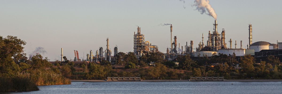​Phillips 66 oil refinery is seen from Ken Malloy Harbor Regional Park in Wilmington, California on September 29, 2019.