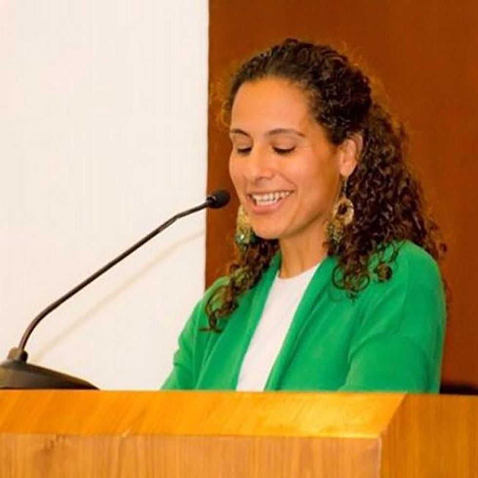 Photo from Samia Shoman.