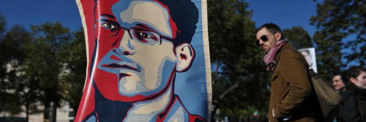 Why the CIA is Smearing Edward Snowden After the Paris Attacks