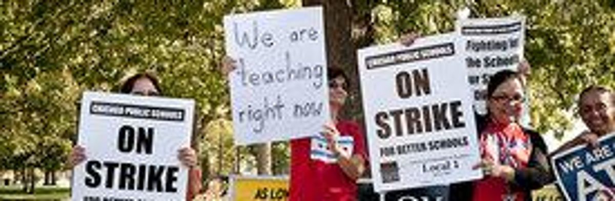 Agreement May Be Nearing as Chicago Teacher Strike Goes Into Day Four