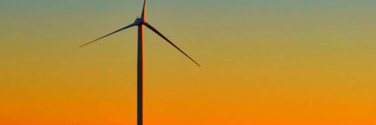 With Rapidly Falling Prices, Renewables Set to Outcompete Fossil Fuels by 2020