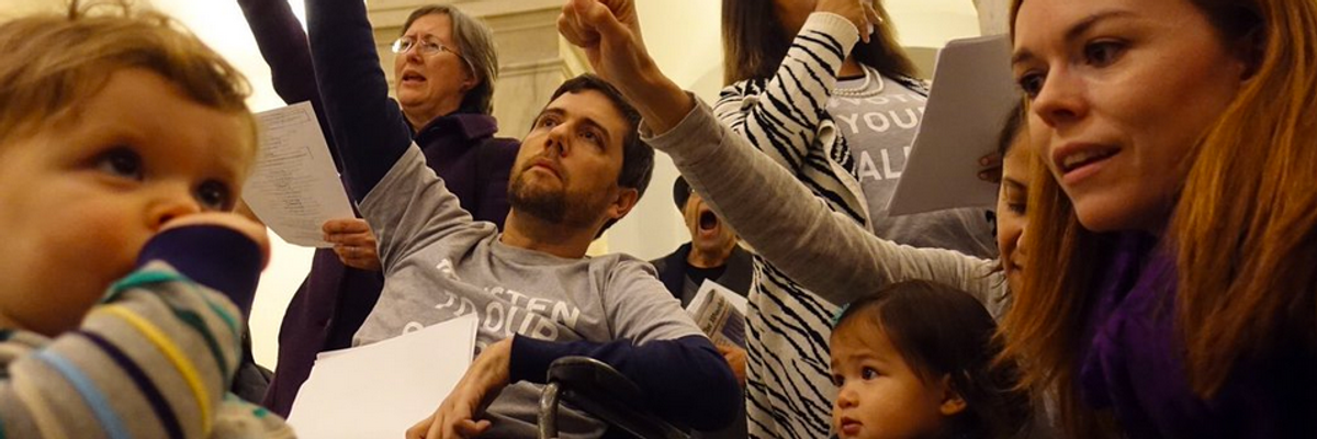 Gripped by ALS, Social Justice Activist Ady Barkan Inspires With Story of 'The Best Hug I've Ever Had'