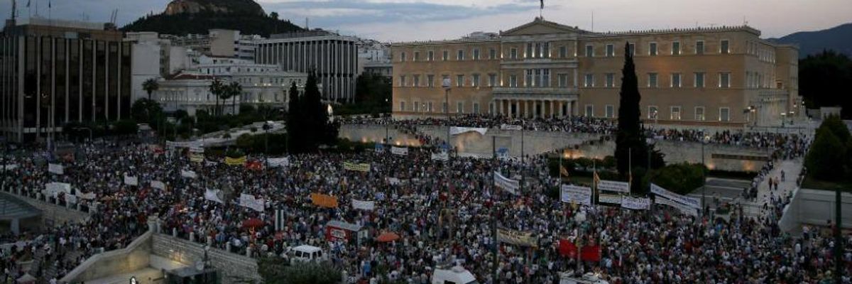 'The People Will Not Be Blackmailed': Thousands March in Athens Against Austerity