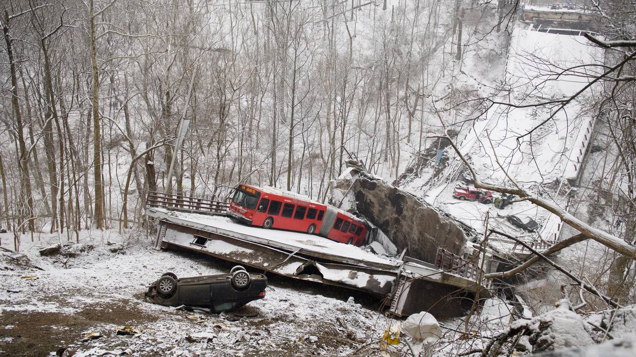 Pittsburgh bridge collapse