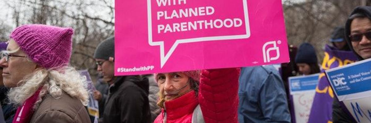 This Map Shows Just How Dire Things Could Get If Planned Parenthood Is Defunded