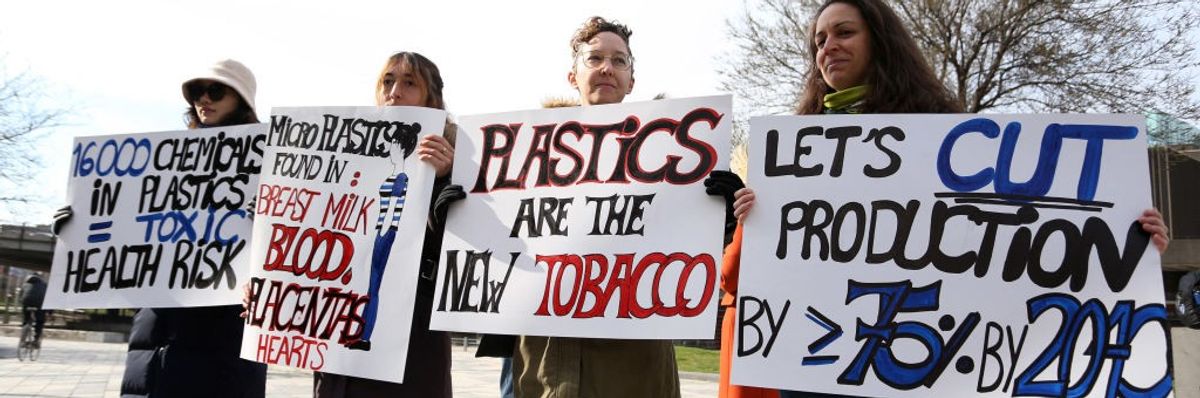 Plastics protest in Ottaw